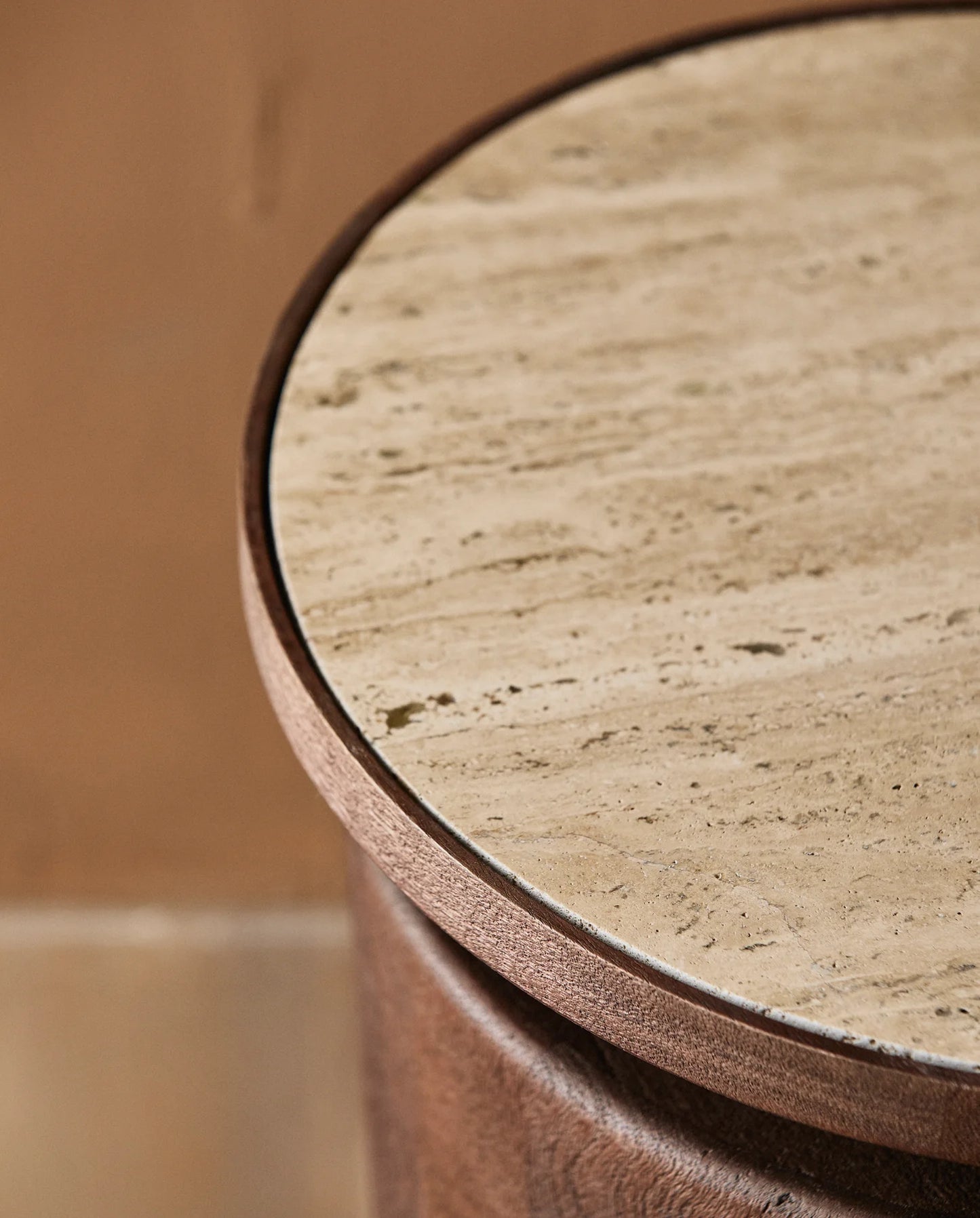 staliukas_soninis_staliukas